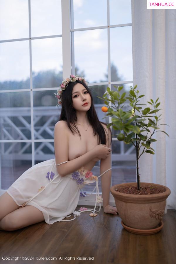 鱼子酱fish  [XiuRen]高清写真图 2024.11.29 No.9531 鱼子酱Fish 丝袜美腿第12张图片